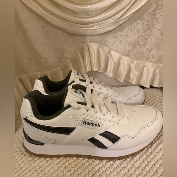 REEBOK