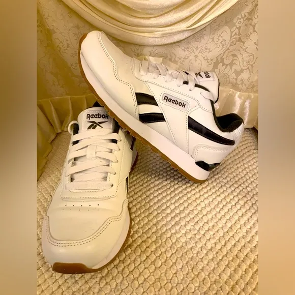 REEBOK