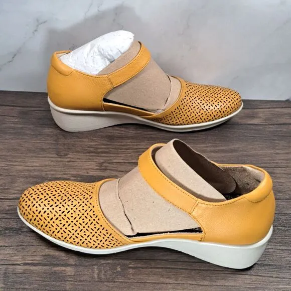 Revere Osaka Mustard French Laser Leather Mary Jane Womens Size 6 M Shoes (NIB)