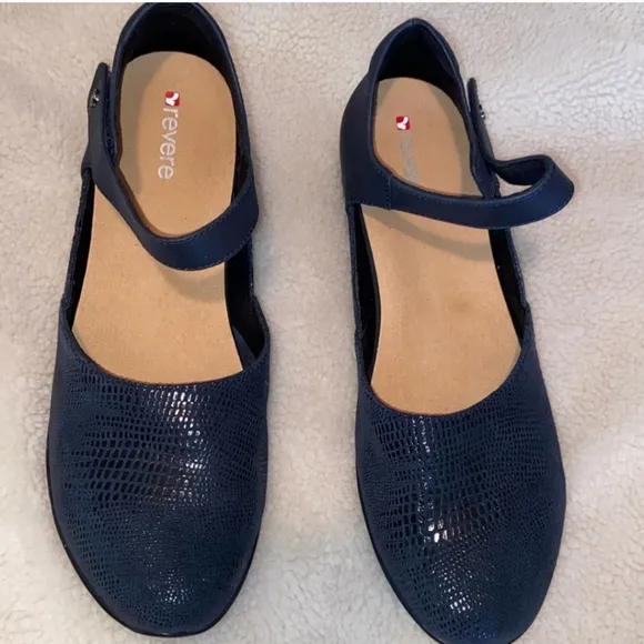 Revere Osaka Navy Lizard Mary Jane Shoes, Womens Size 11M $160