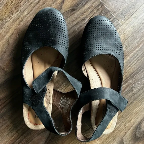 Rockport Shoes Cobb Hill Judson Sling Shoe Style# 100106 with Velcro strap 9.5