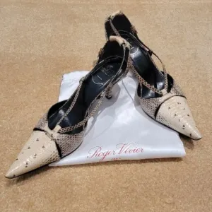 ROGER VIVIER Beige Python Strap Shoes Size 8.5