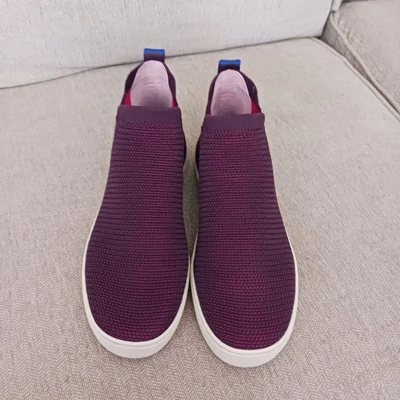 Rothy's Burgundy Knit Slip-On Sneakers