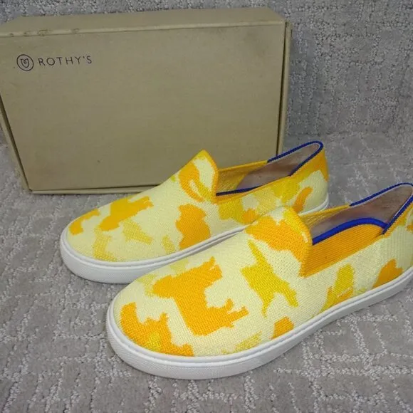 Rothys The Kids Sneaker Yellow Puppy Camo Slip On Shoes Kids Size 1-12-13