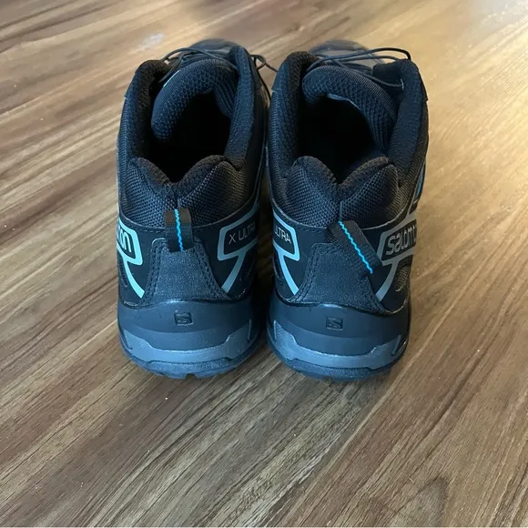 Salomon Hiking Shoes
