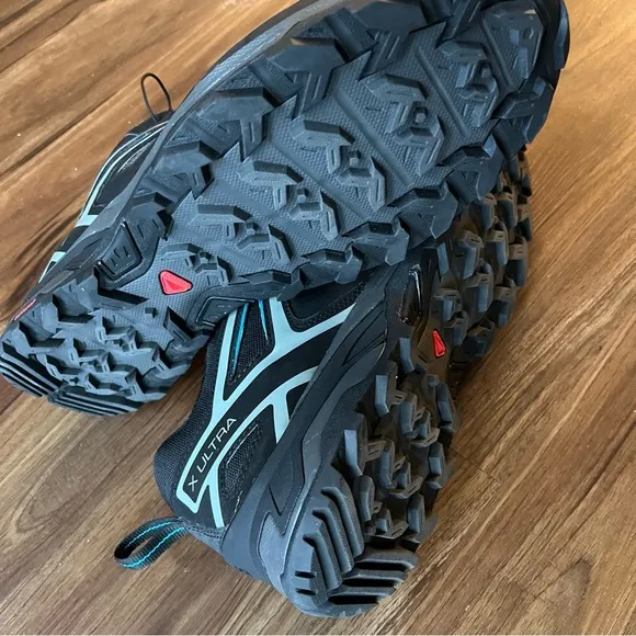 Salomon Hiking Shoes