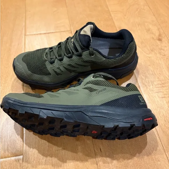 Salomon Outline GTX men hiking shoes olive green sz 8