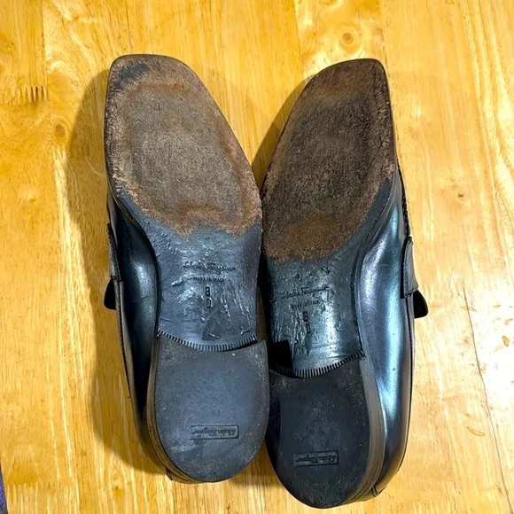 Salvatore Ferragamo black loafers (US Size 8D) gorgeous looking shoes