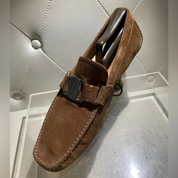Salvatore Ferragamo Men's Brown Suede Loafer sz 9 made in italy good condition