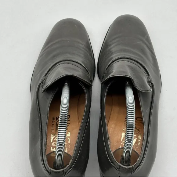 Salvatore Ferragamo Mens Gray Shoes Loafers size 7