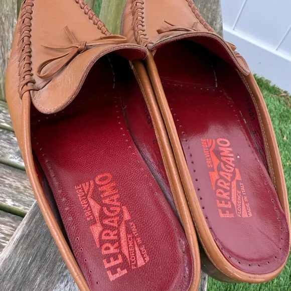 Salvatore Ferragamo Women’s Shoes Loafer Slip Ons Size 6 T Tan