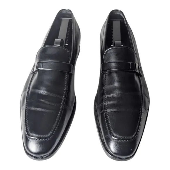 SALVATORE FERRAGAMO Black Leather Loafers Size 8EE