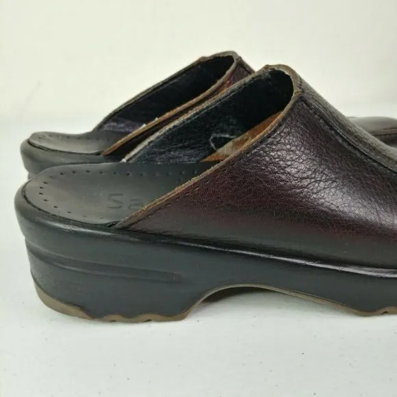 Sanita Women’s Clogs Dark Brown Size EUR 39 Leather Slip On Shoes Slides US 8