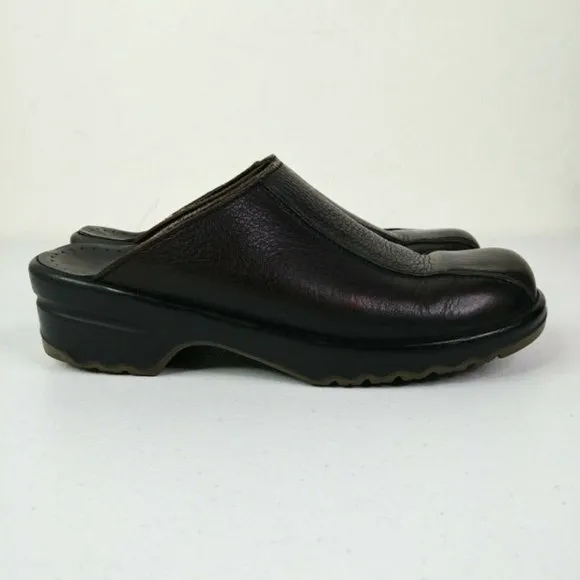 Sanita Women’s Clogs Dark Brown Size EUR 39 Leather Slip On Shoes Slides US 8