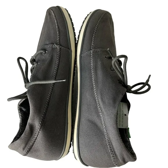 SANUK Men Size 10 Cassius Charcoal Lace Up Casual Street Shoes Sneakers SMF10451