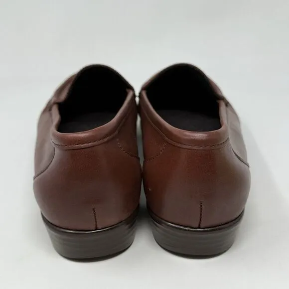 SAS Savvy Loafers Womens 7 Wide Brown Leather Casual Office Slip On Shoes