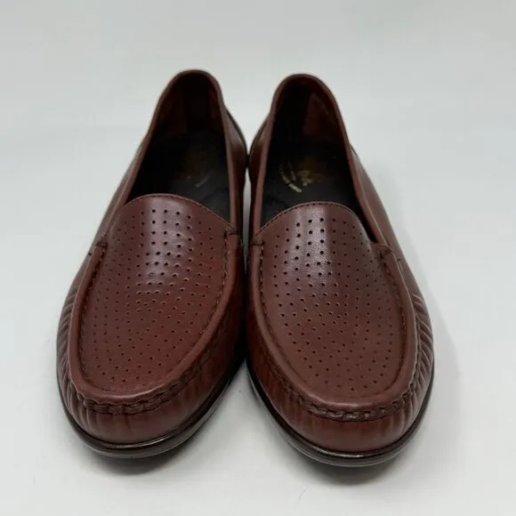 SAS Savvy Loafers Womens 7 Wide Brown Leather Casual Office Slip On Shoes