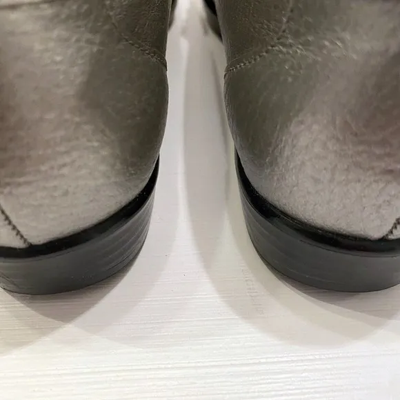 SAS Women's Metro Metallic Silver Leather Horse-Bit‎ Loafers Shoes US Size 7.5