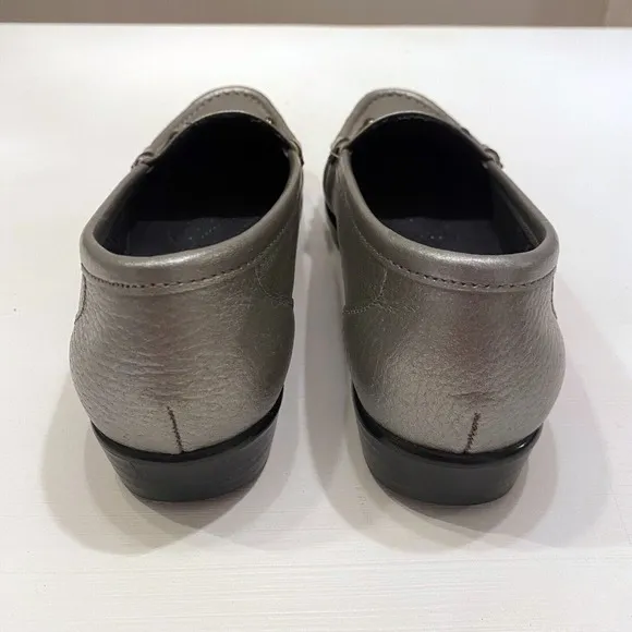 SAS Women's Metro Metallic Silver Leather Horse-Bit‎ Loafers Shoes US Size 7.5