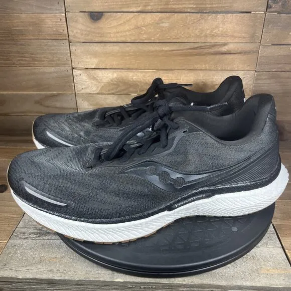Saucony Triumph 19 Mens Sz 12 Black White Running Walking Comfort Shoes Sneakers