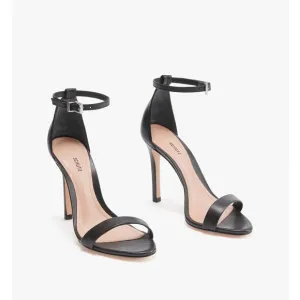 SCHUTZ Cadey Lee Leather Sandal in Black Patent Leather size 7.5