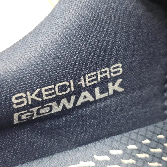 Skechers Go Walk Walker Outpace 216244WW Men's Size 12 Walking Shoes Grey