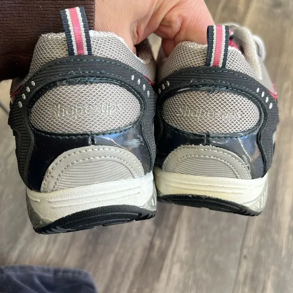 Skechers Women's Gray and Pink Athletic Shoes shape ups