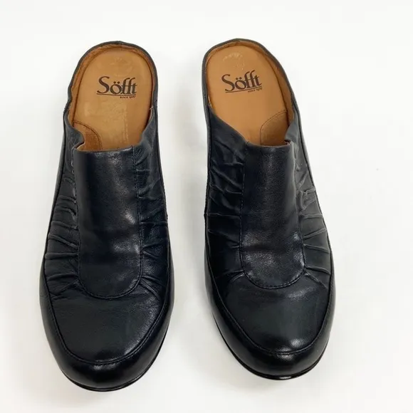 Sofft Leather Ruched Black Slip On Mules Closed Toe Heels Open Back Pumps