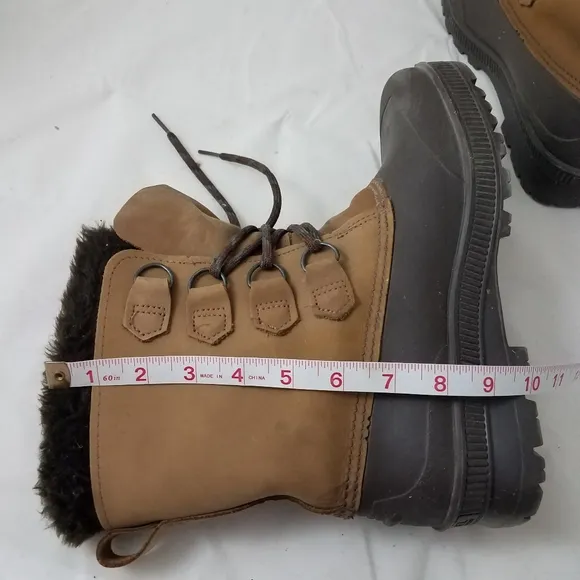 Sorel Badger Waterproof Duck Boots 11 Women's