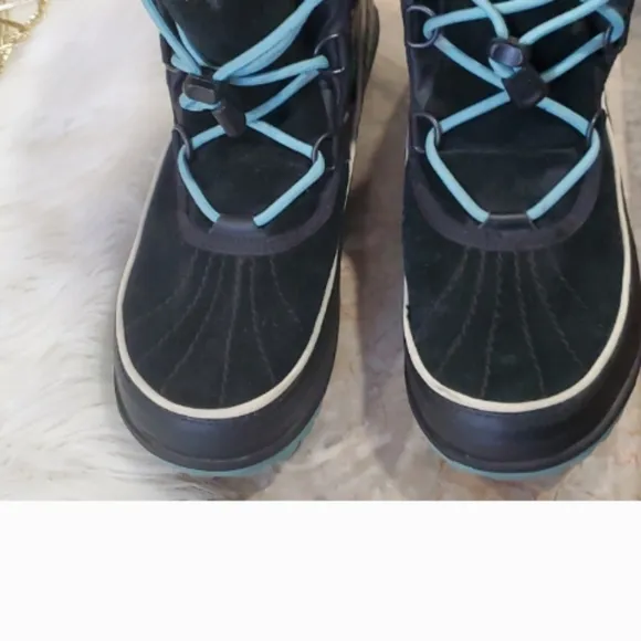 Sorel black waterproof boots size 7