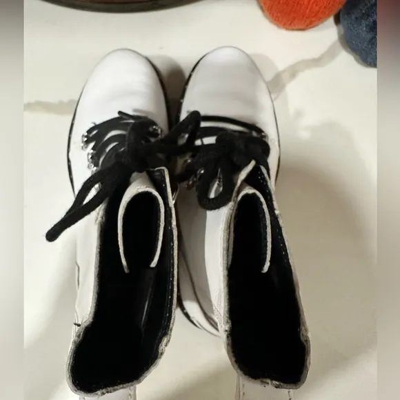 Sorel Boots Lace Up Lennox White Waterproof Leather-Size 7.5