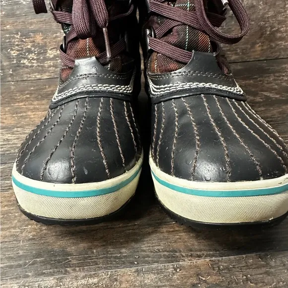 Sorel Brown and Black Plaid Winter Snow Boots with Fur Lining