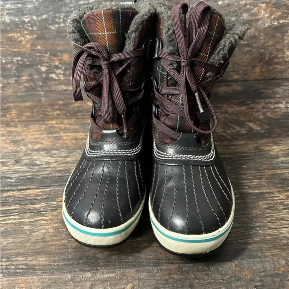Sorel Brown and Black Plaid Winter Snow Boots with Fur Lining