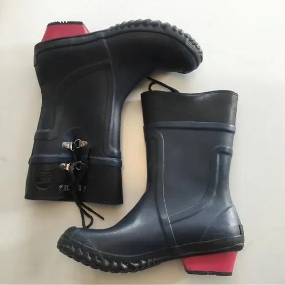 Sorel Conquest Carly Glow Rain Boots-EUC