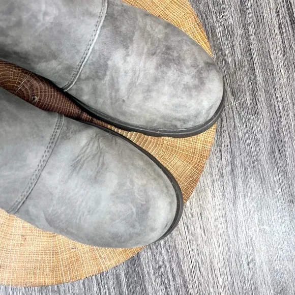 *Sorel | Emelie Leather Chelsea Boots in Taupe Size 7.5