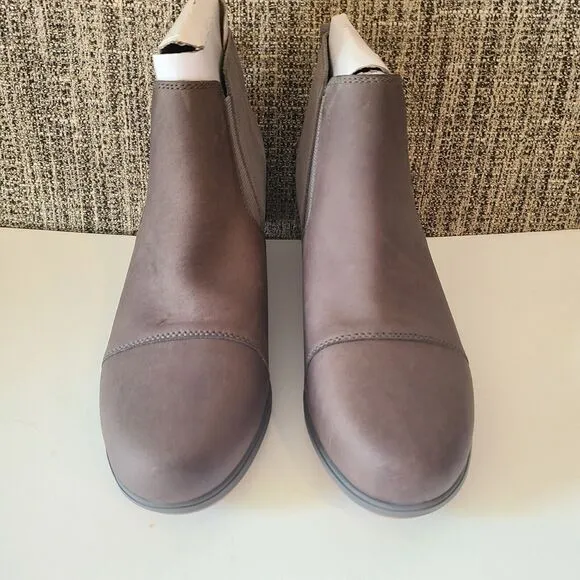 Sorel Evie Bootie Pull-On Ankle Boots for Ladies Quarry/Gum GREY 11M WATERPROOF
