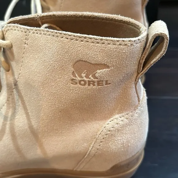 SOREL EVIE II LACE ANKLE SUEDE WATERPROOF BOOTS IN CANOE/GUM 2 SZ 9 NEW IN BOX