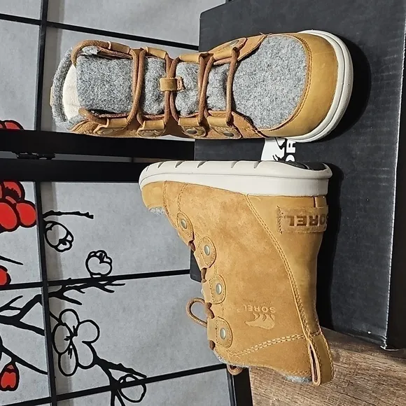 Sorel Explorer Joan Waterproof Boots NWB Size 6