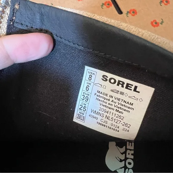 Sorel Joan Now Zip Boots Tan Women’s 8