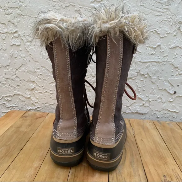 Sorel Joan Of Arctic™ Waterproof Camel Brown/Black Faux Fur Boots EUC Size - 8