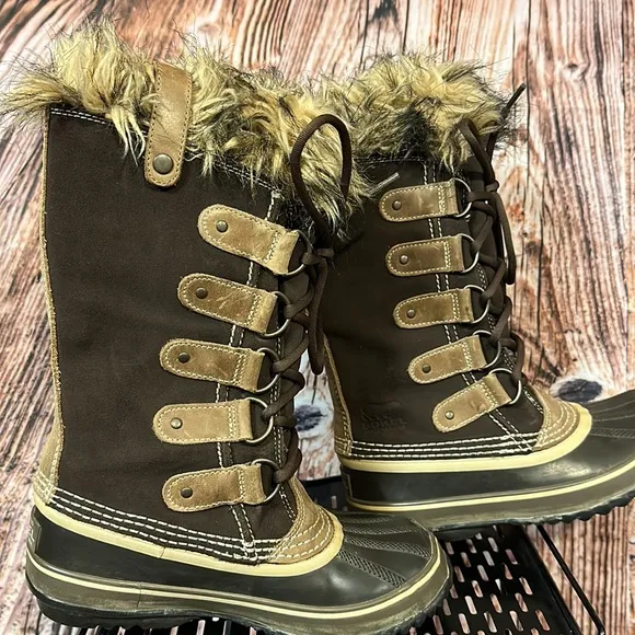 Sorel Joan Of Arctic Winter Snow Boots Womens Sz. 5
