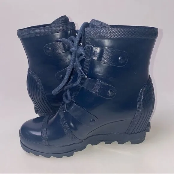 Sorel Joan of Arctic Rain Wedge Rain Boots Waterproof Navy Blue Rubber 8