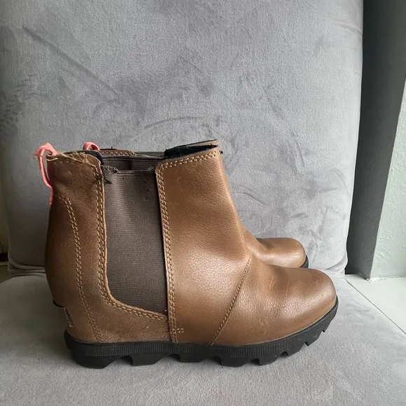 Sorel joan of artic chelsea SUEDE LEATHER COMBO waterproof wedge bootie BOOTS 2