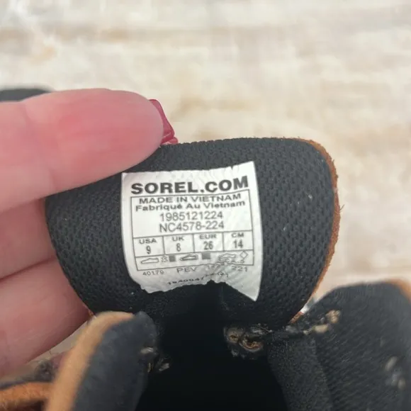 Sorel Kid’s Out N About Waterproof Boot {Camel Brown} 9