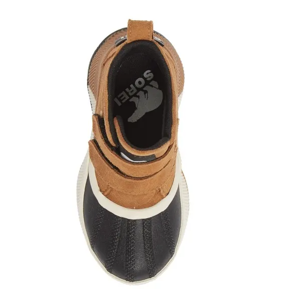 Sorel Kid’s Out N About Waterproof Boot {Camel Brown} 9