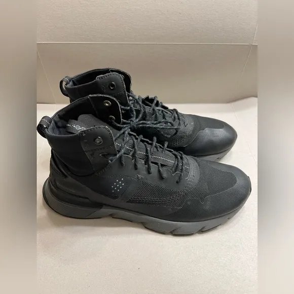 SOREL Kinetic Rush Mid Waterproof Sneakers Black/Grill