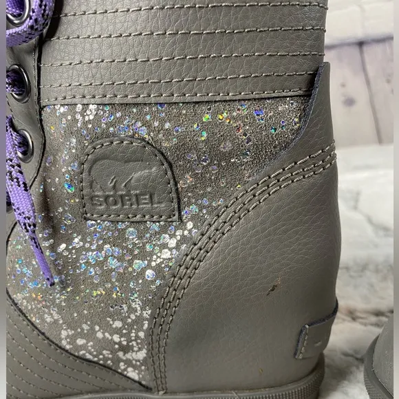 Sorel Lexi girls waterproof leather wedge boots size 4