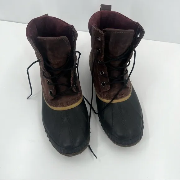 Sorel Mens 9 Cheyanne Duck Leather Waterproof Boots