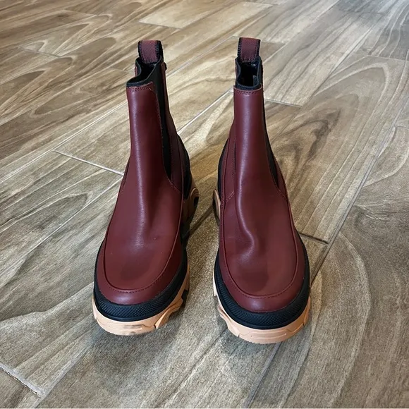 Sorel NWOB Women's Brex Boot Chelsea Waterproof Boots SIZE 6.5