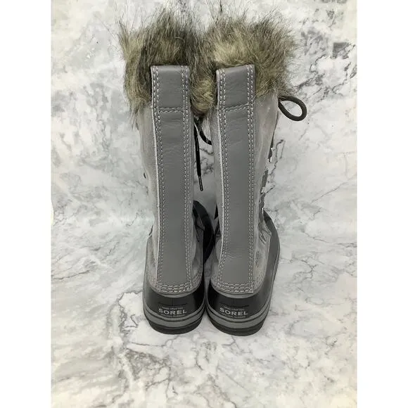 Sorel Size 7.5 Gray Joan of Arctic Boots Waterproof Suede Faux Fur Lace Up OS5-1